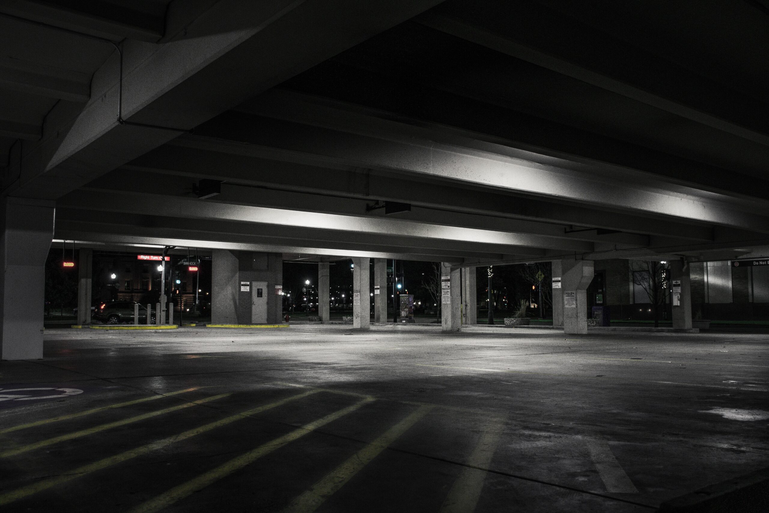 Параллельная парковка автомобиля – подробная инструкция